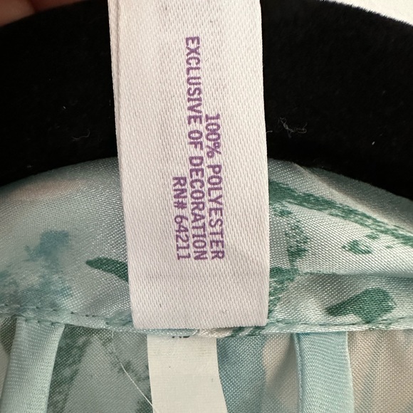 Floral Robe - Size Large - Picture 5 of 5